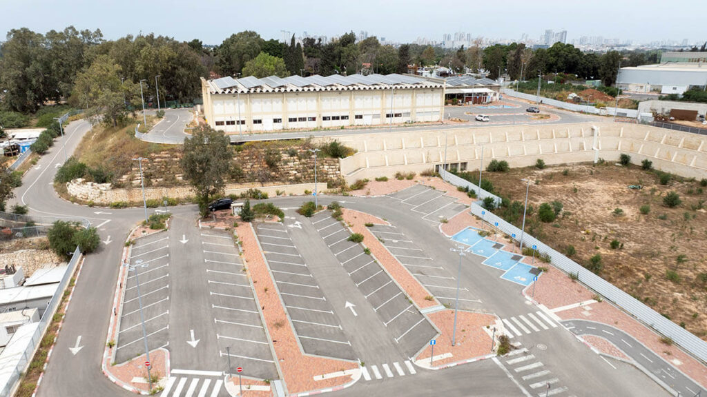 תשתיות תל יצחק